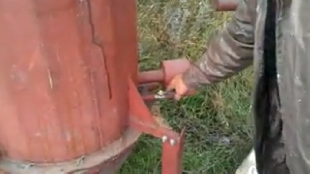 Как сделать древесный газогенератор своими руками самоделки на дровах и опилках